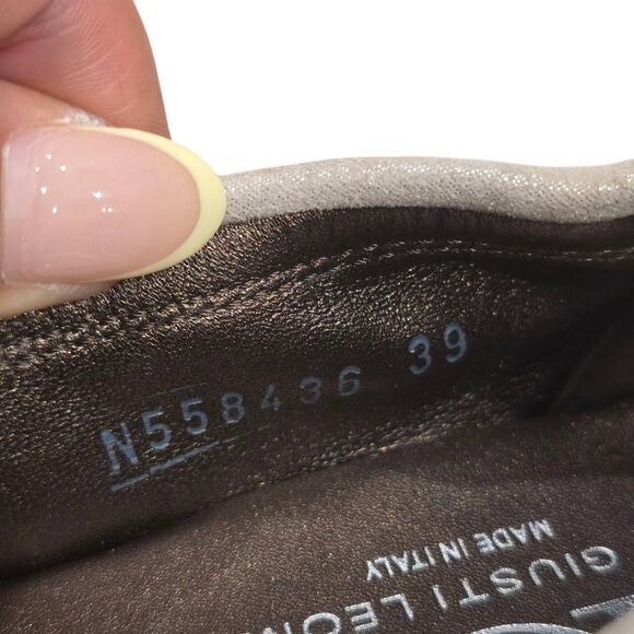 AGL Attilio Giusti Leombruni Ballets Flats Women's 8.5 Silver Snake Skin Cap Toe - Picture 5 of 9